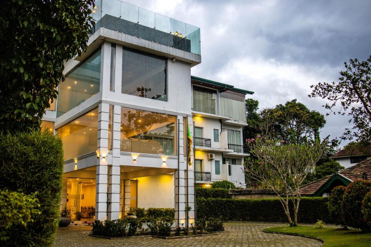Hotel Ganthera קנדי מראה חיצוני תמונה