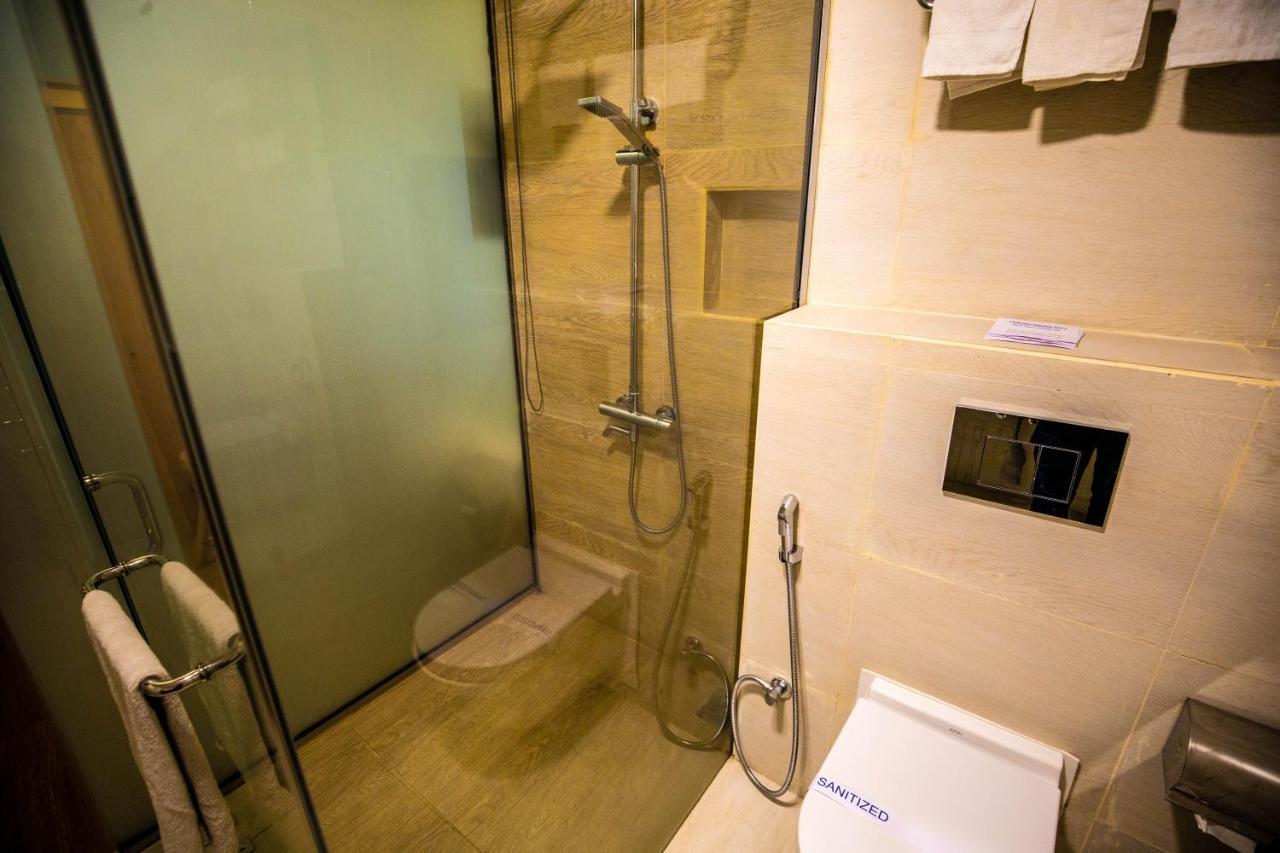 Hotel Ganthera קנדי מראה חיצוני תמונה