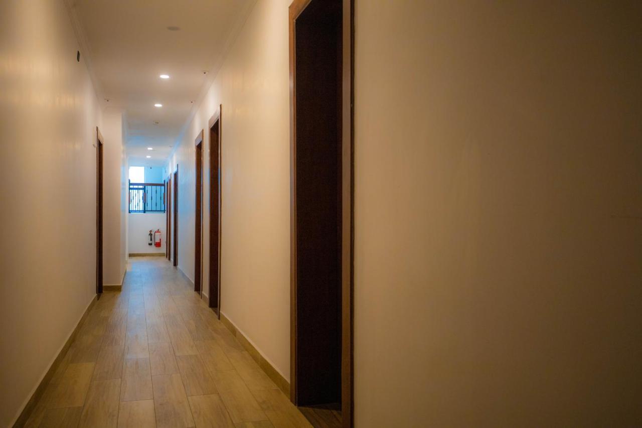 Hotel Ganthera קנדי מראה חיצוני תמונה
